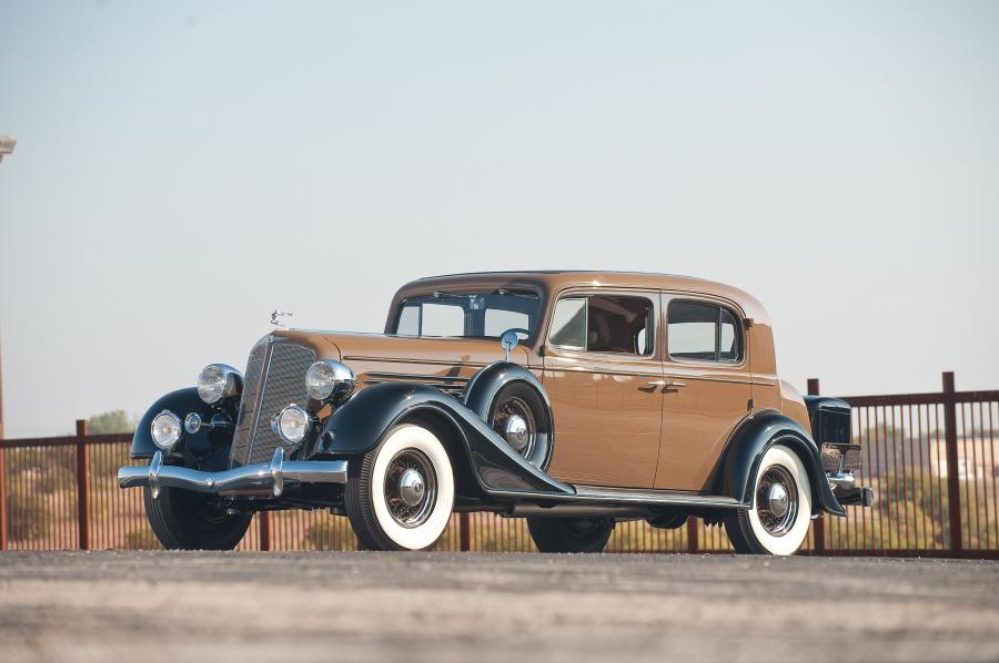  Buick Series 90 Club Sedan 1934 года  (фото 24 из 24)